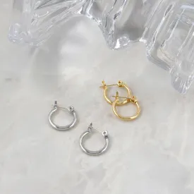 18K Gold Post Classic Hoop Earrings