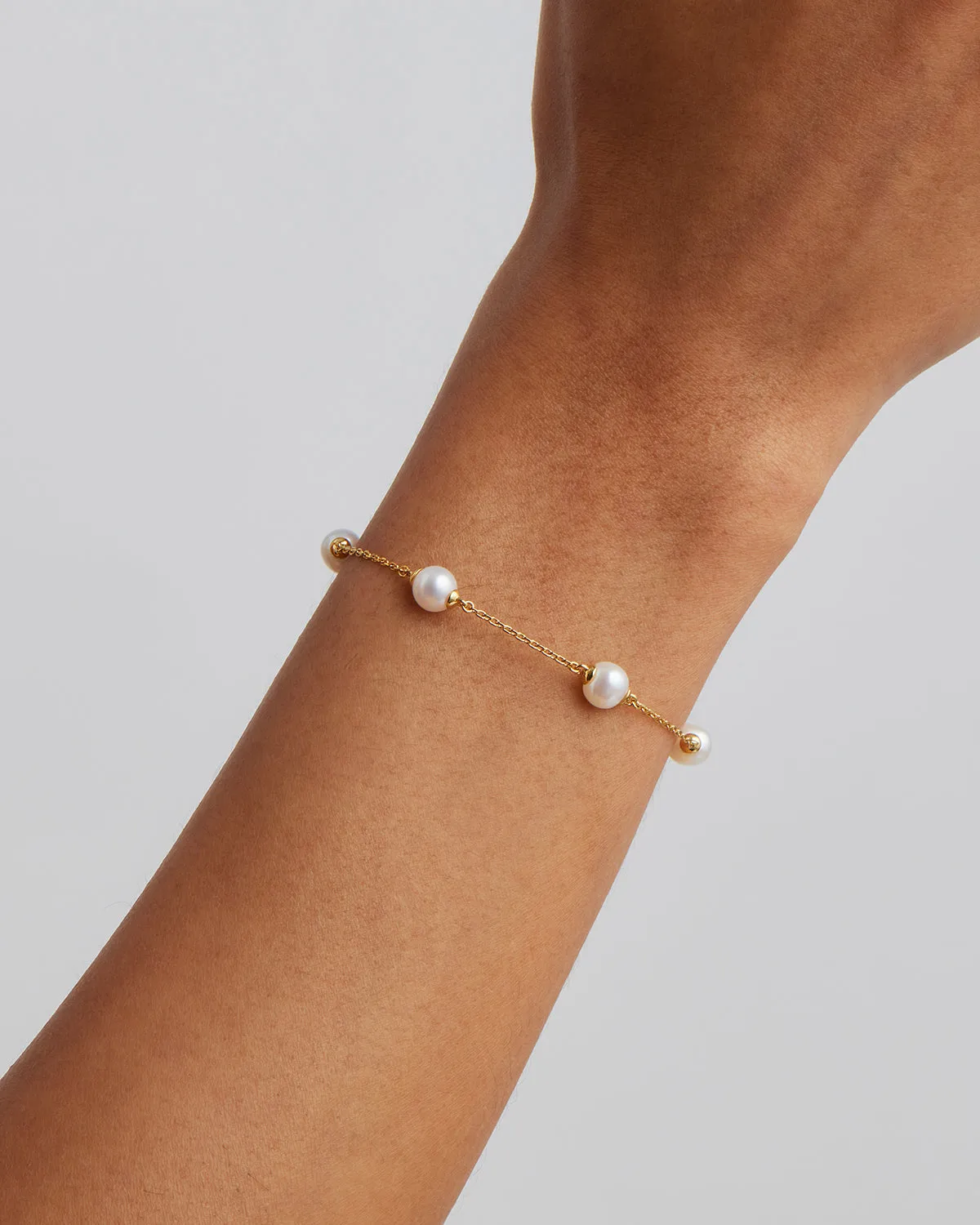 18k Gold Vermeil Floating On Air Pearl Bracelet