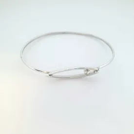 9ct White Gold Bangle With Diamond