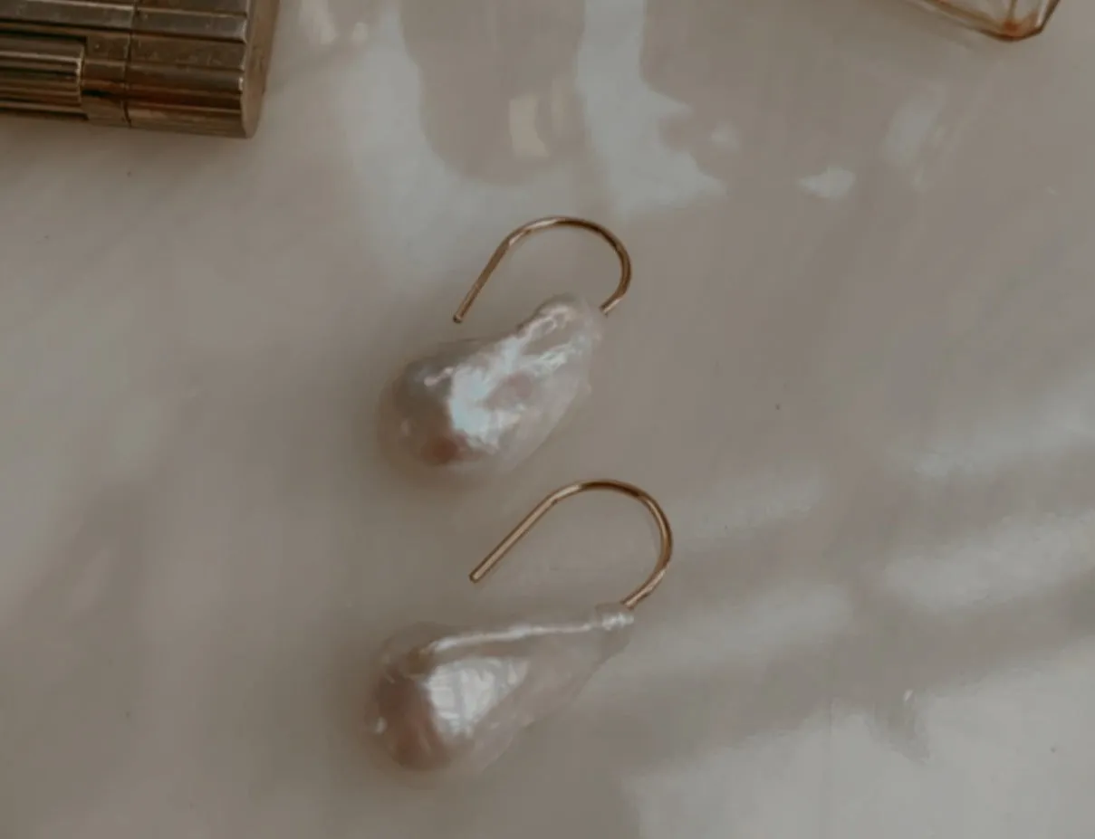 Baroque Pearl Drop Earrings