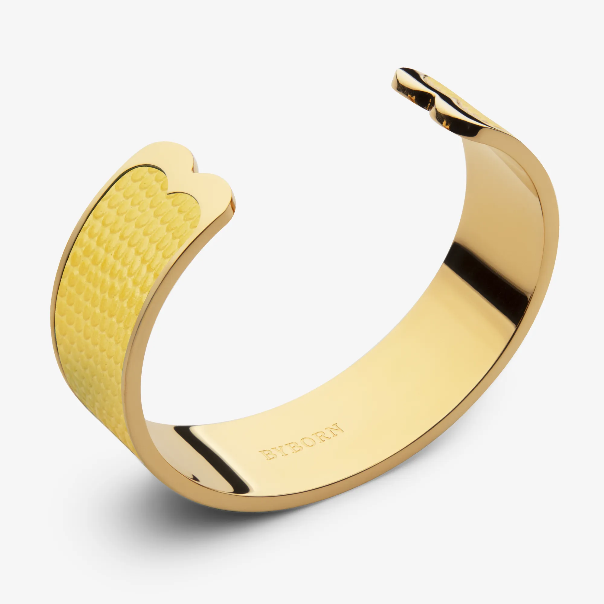 BIG BANGLE BRACELET GOLD