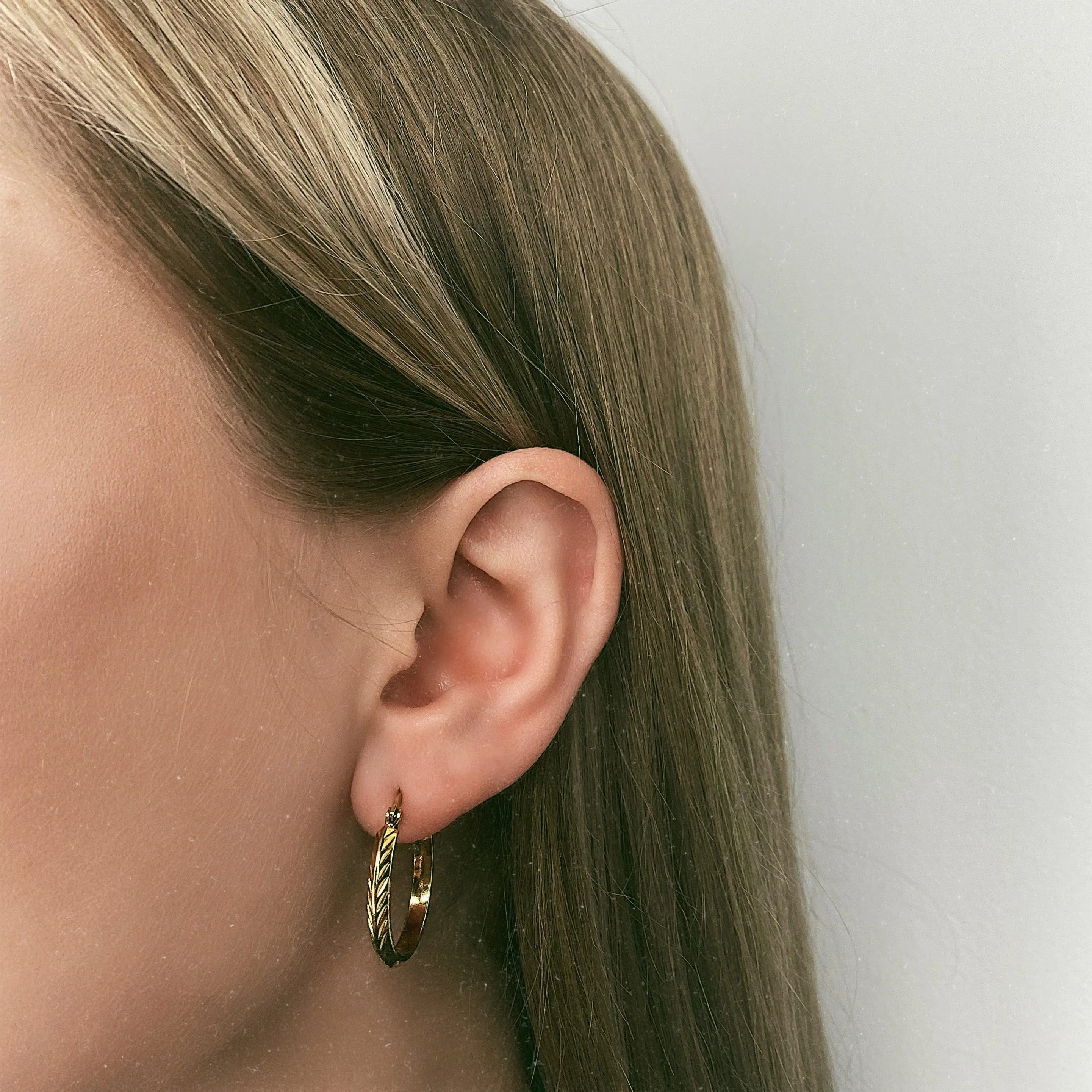 Carrie Hoop Earrings