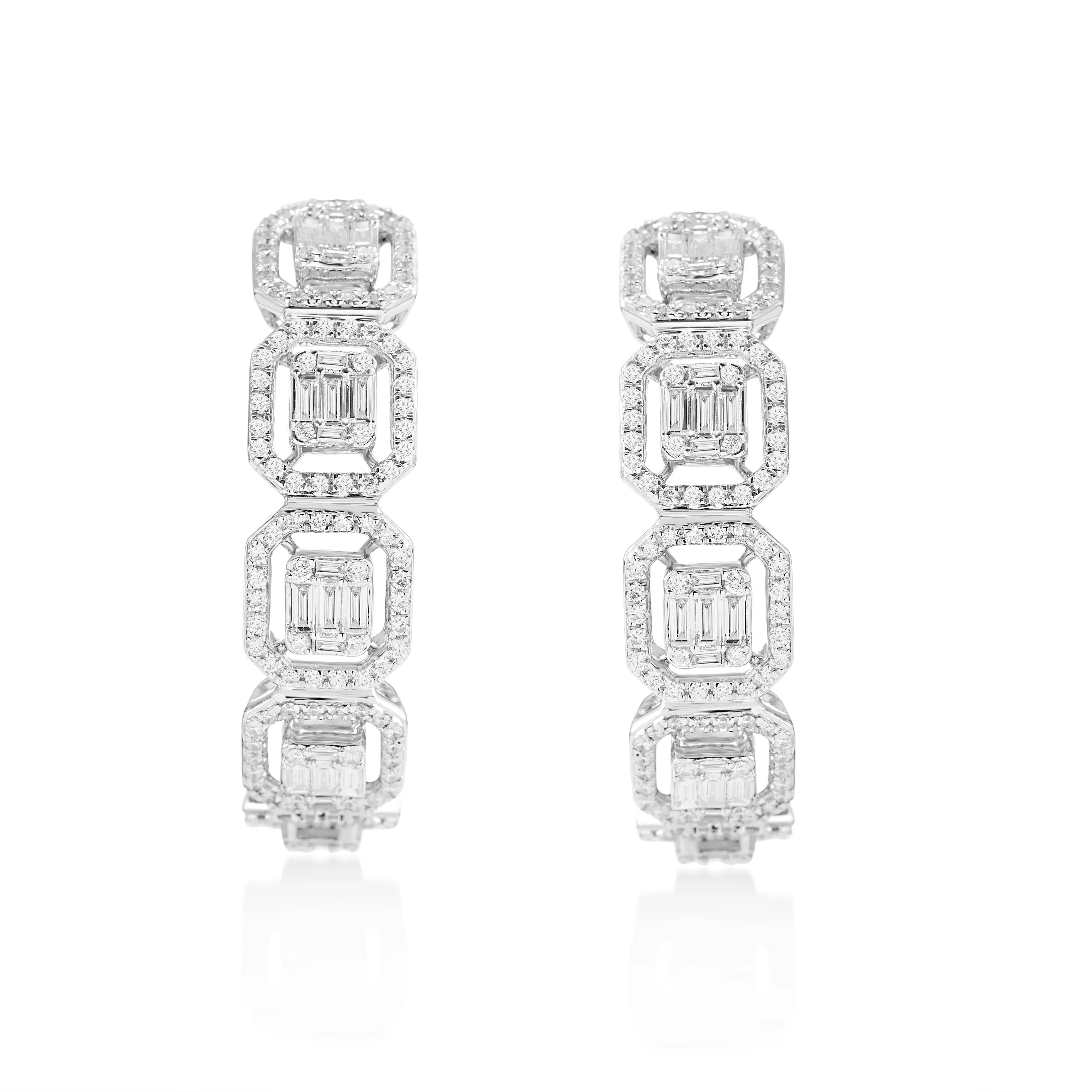 Circled Ivanna Diamond Earrings*