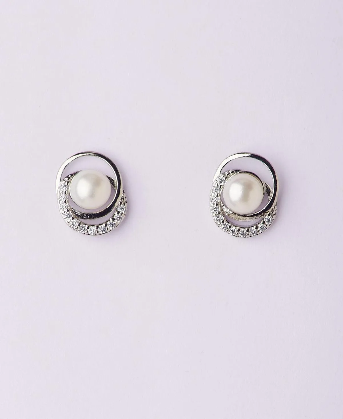 Classic White Stud Pearl Earring