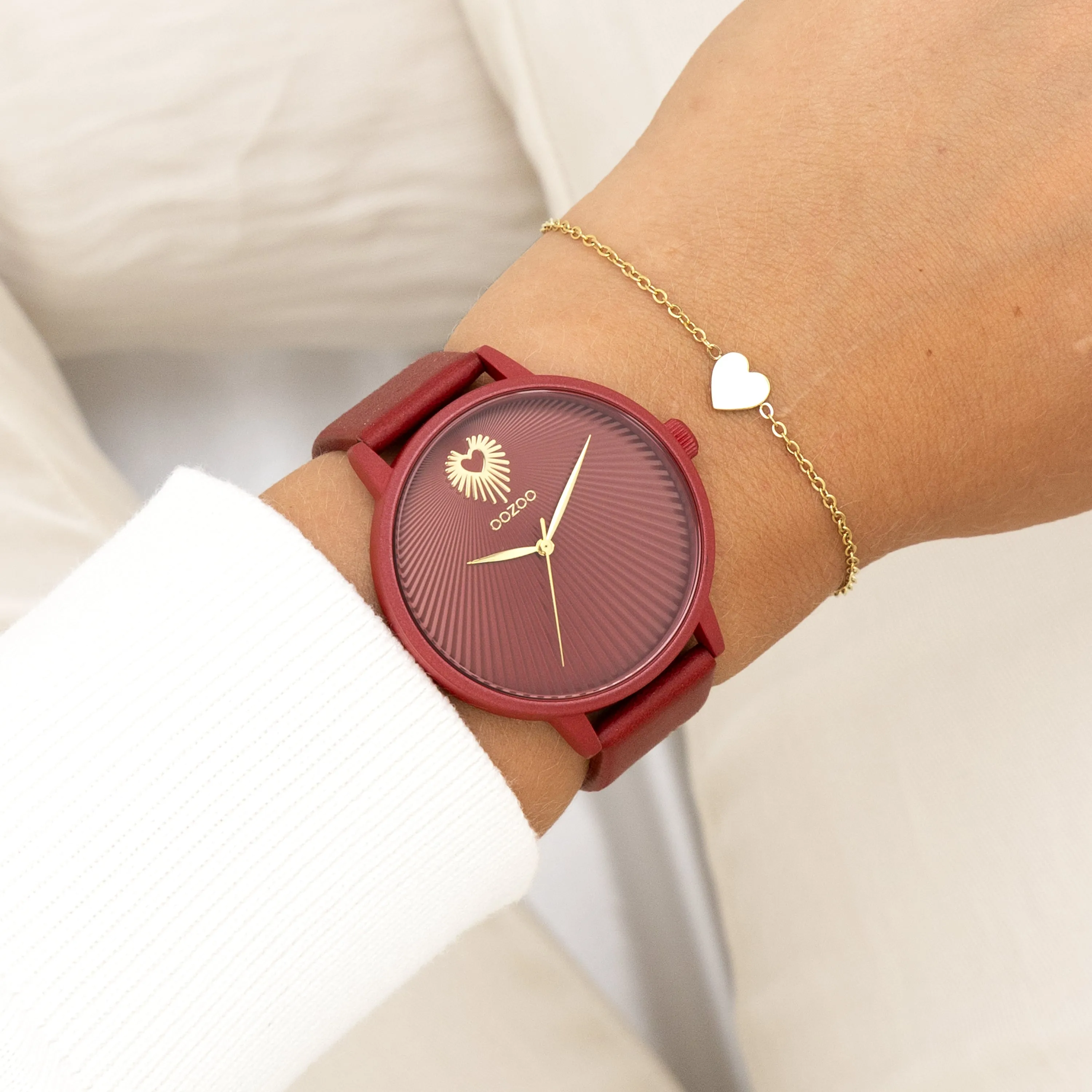 Dahlia red OOZOO watch with dahlia red leather strap - C11249