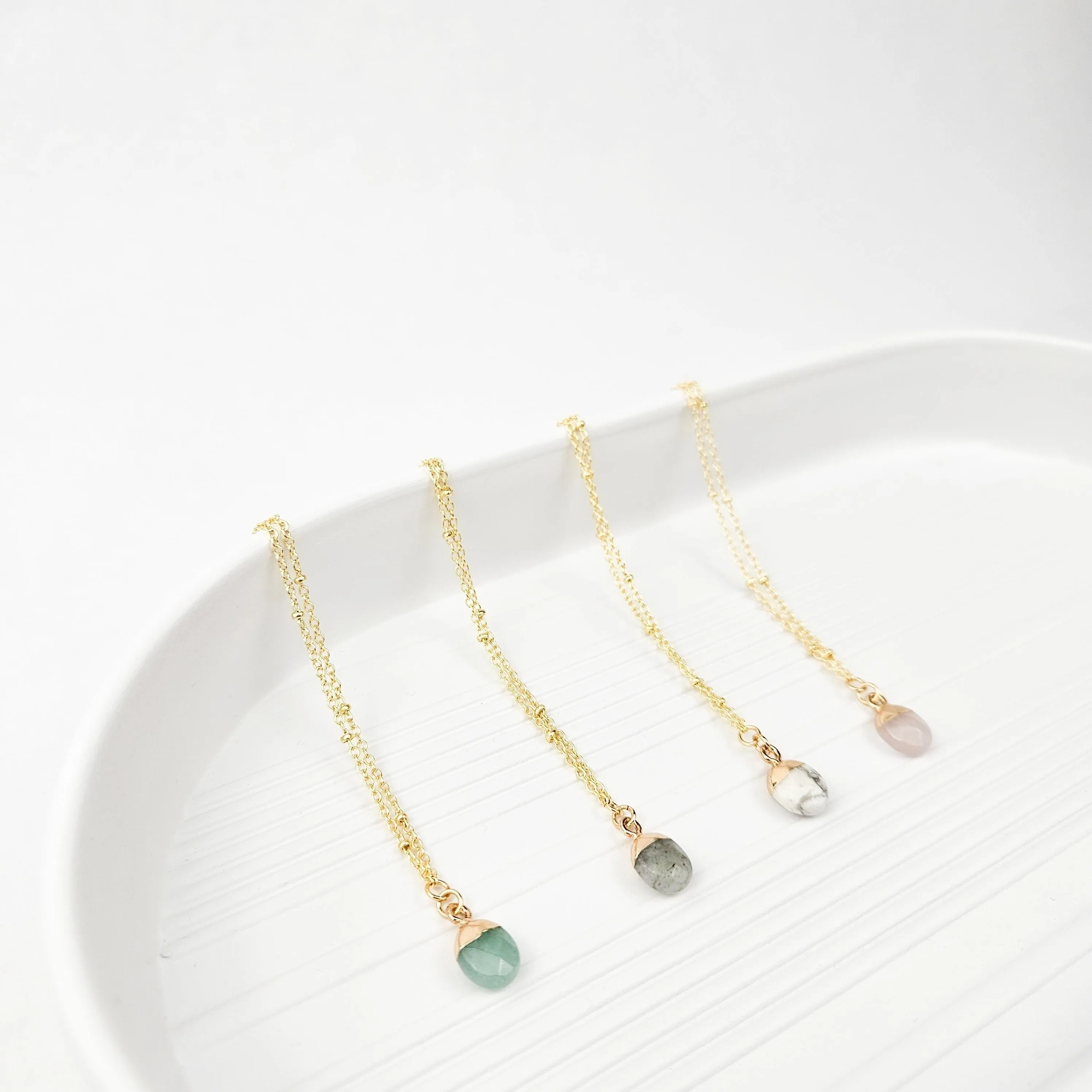 Dainty Aventurine Gemstone Necklace