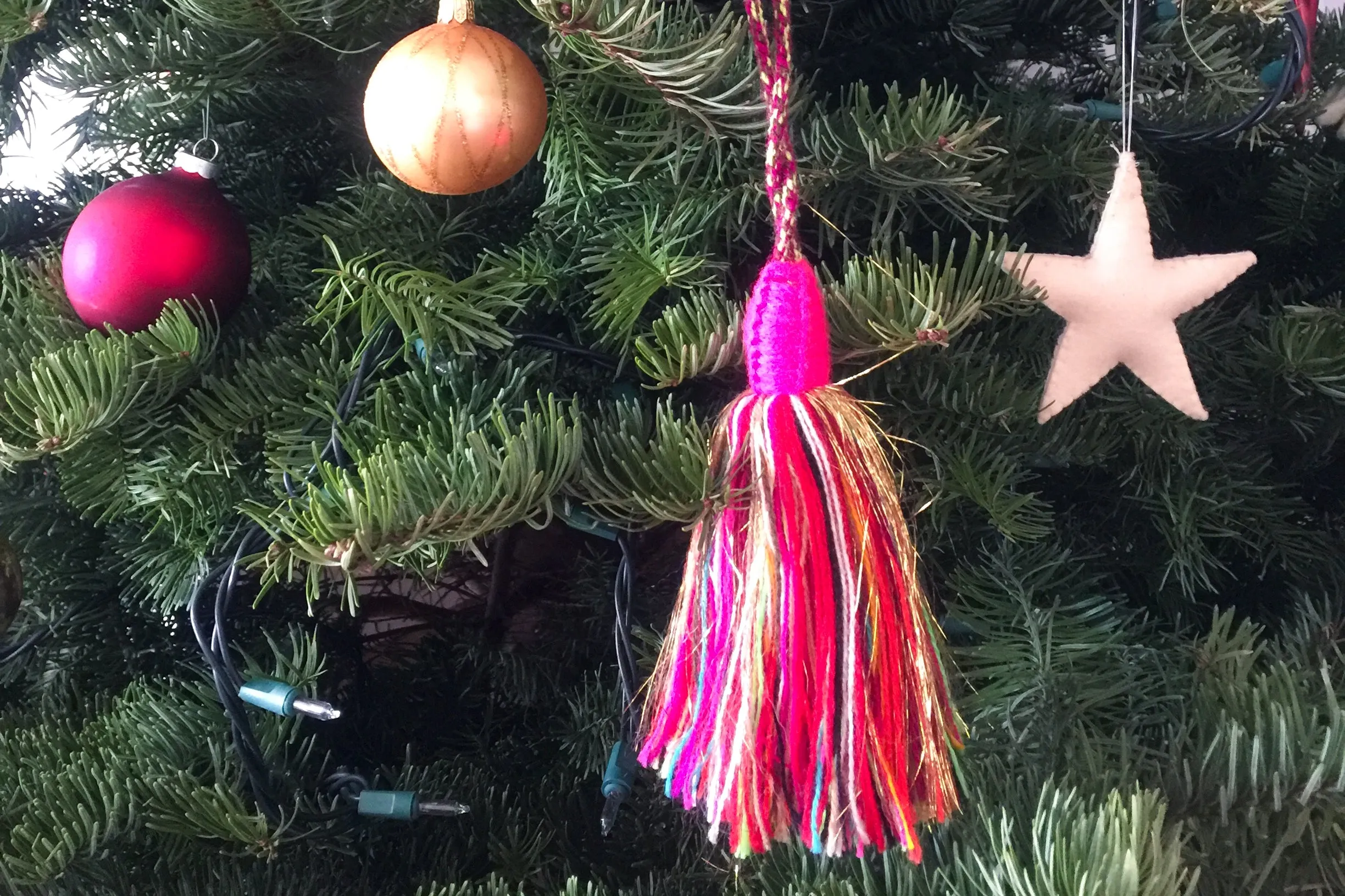 Decorative Hanging Tassel - Multicolor/Magenta