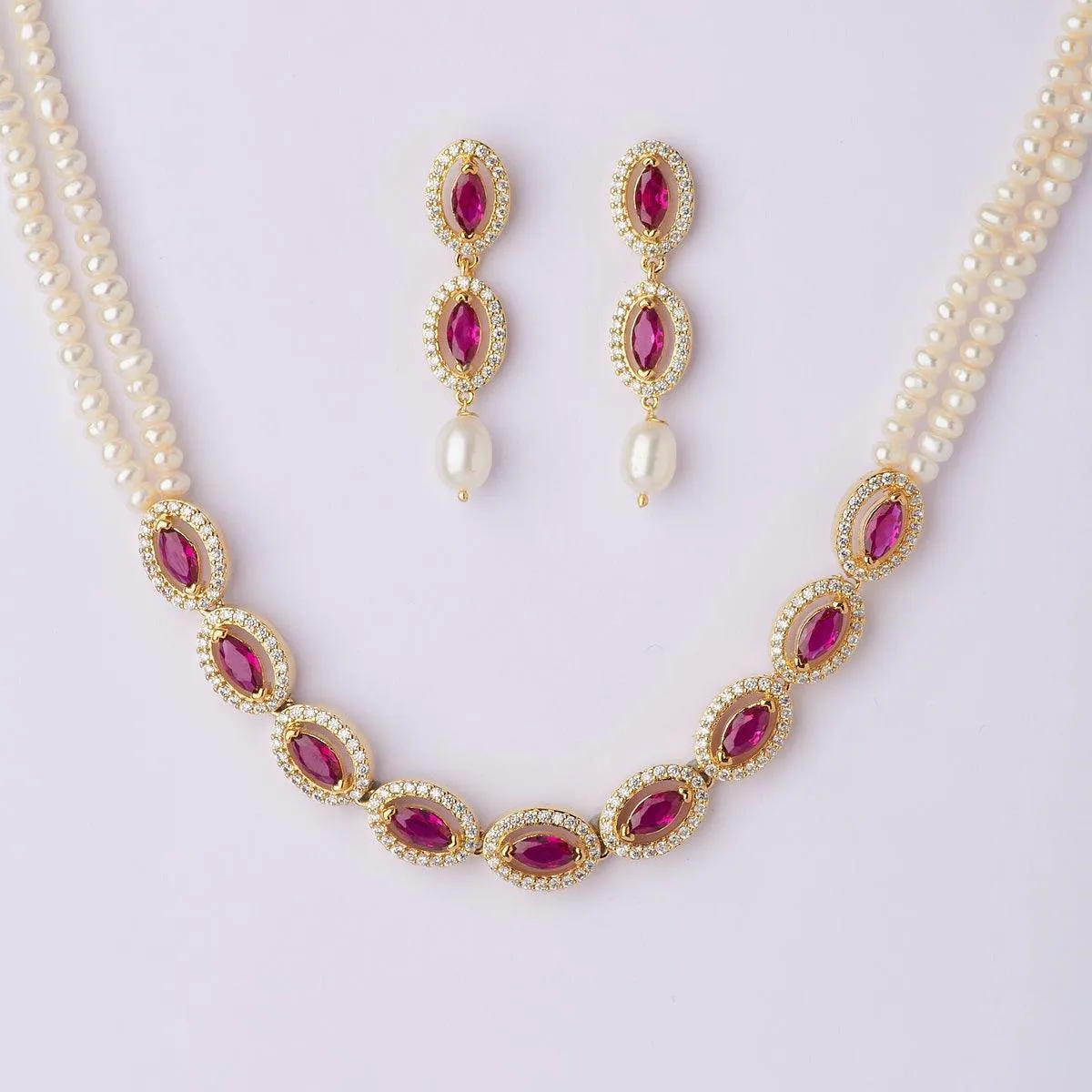 Delightful Real Pearl Necklace Set