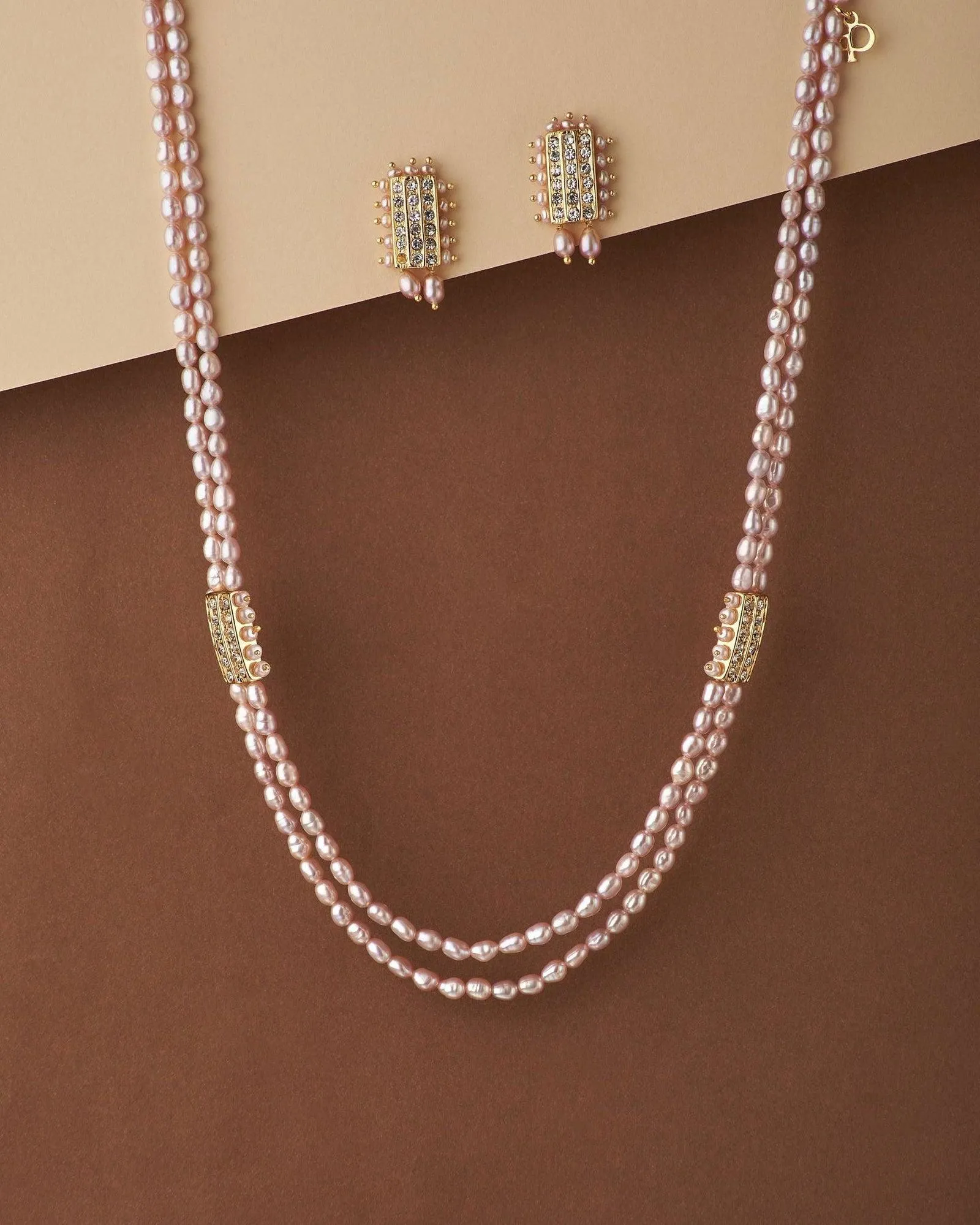 Elegant Pearl Necklace Set