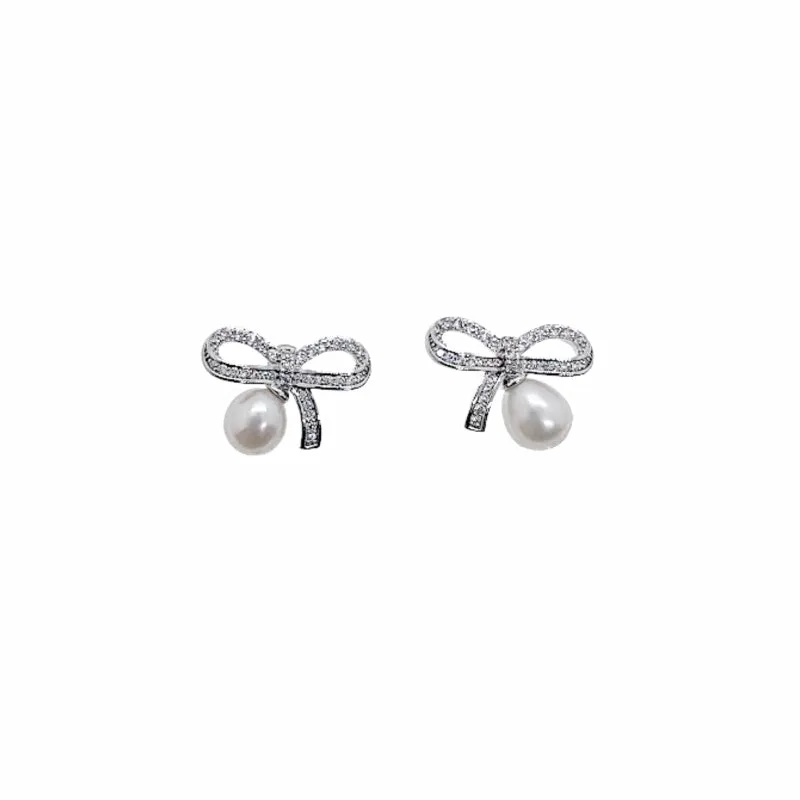 Freshwater Pearl Ribbon Earrings