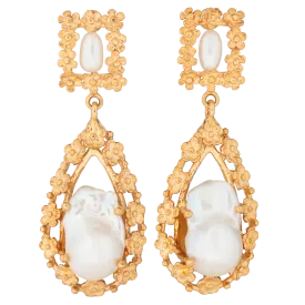 Giselle Earrings Pearl