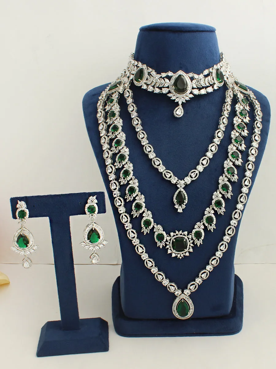 Gracy Layered Necklace Set