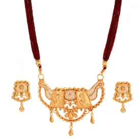 Koushani - Locket With Matching Earrings