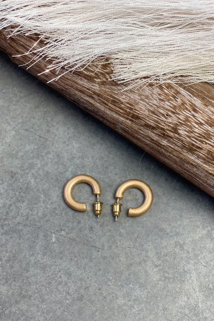 La Terra Mini Hoop Earrings - FINAL SALE