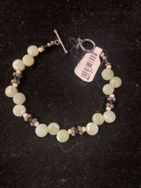 Light Green Toggle Bracelet